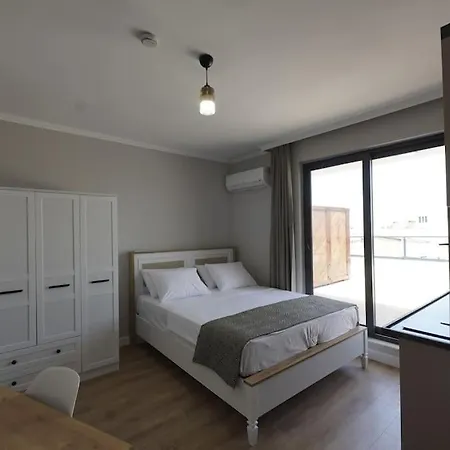 Royal Homes 506 Hotel *