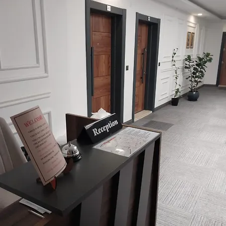 Royal Homes 506 Hotel